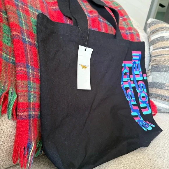 NWT Maison Kitsuné Black Canvas Logo Tote Bag - Picture 6 of 8